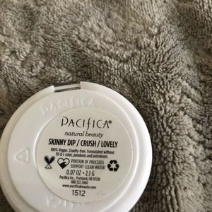 BNWOT eyeshadow trio